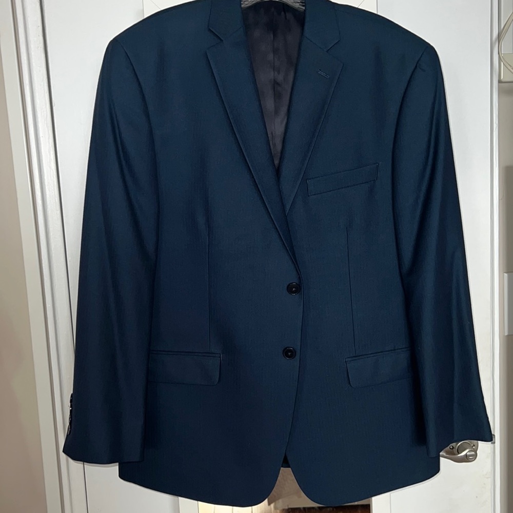Men’s Calvin Klein Blazer. Size 42S